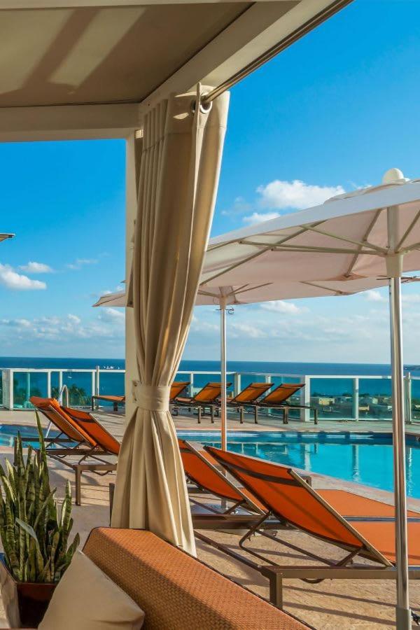Mvr - Limited Bay View Suites-book Fast *