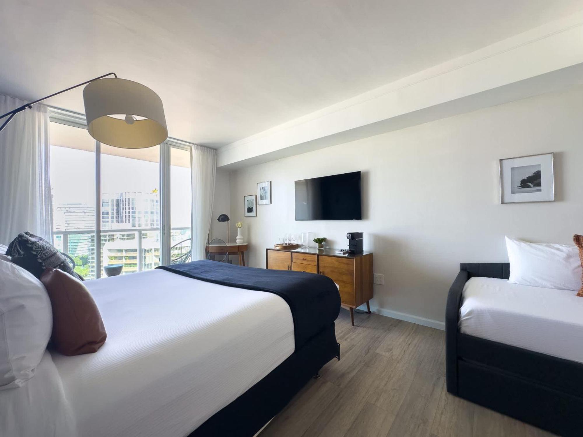 Mvr - Limited Bay View Suites-book Fast Inn *